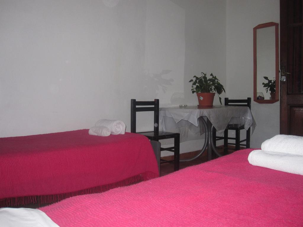 Hotel Minerva Buenos Aires Quarto foto