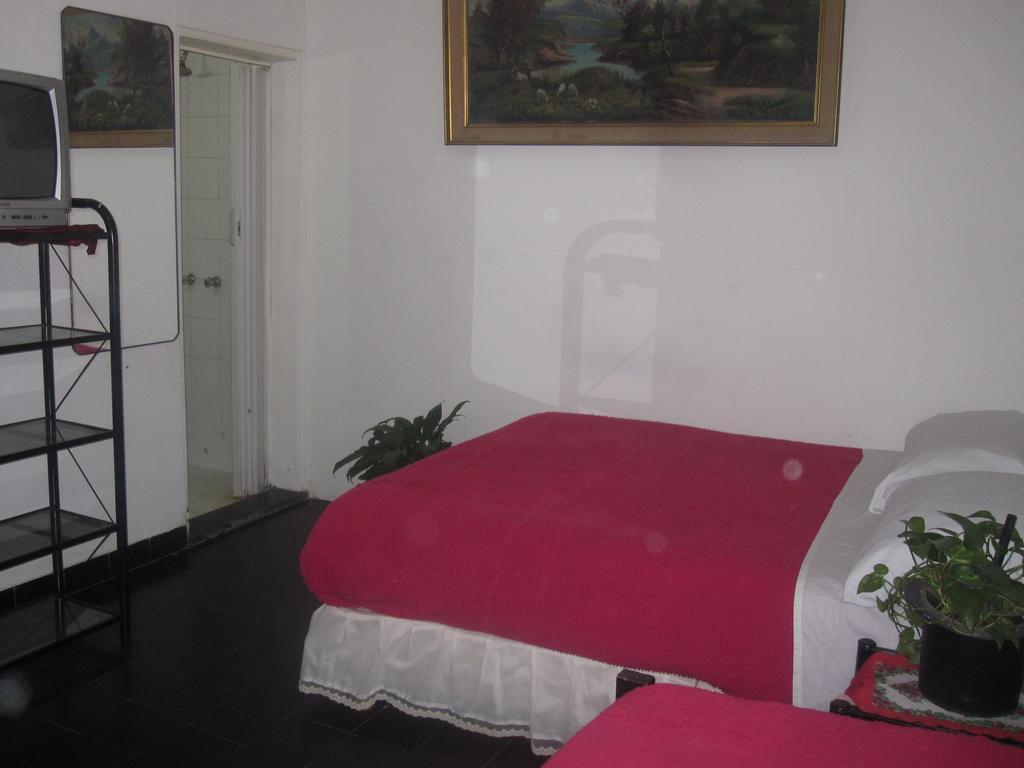 Hotel Minerva Buenos Aires Quarto foto
